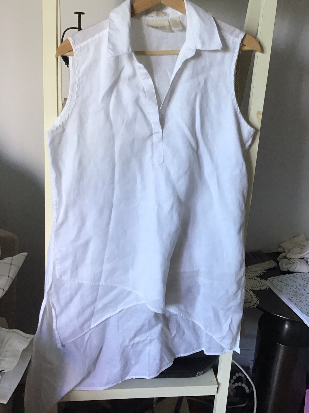 Chico Sleeveless Linen Shirt